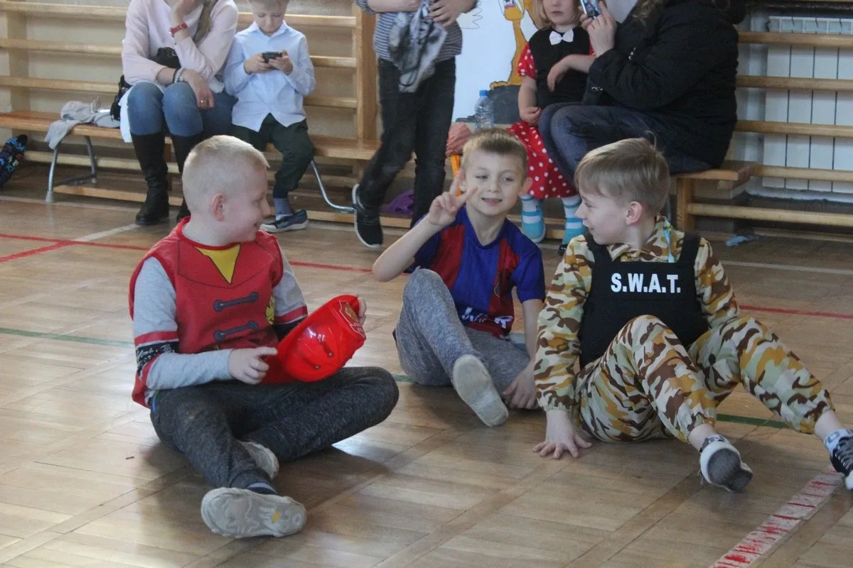 Zabawa karnawałowa w "jedynce" (zdjęcia)