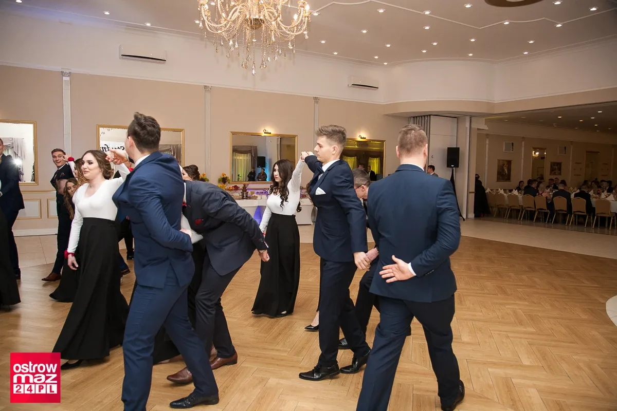 Studniówka Ekonomika 2018 (zdjęcia, wideo)