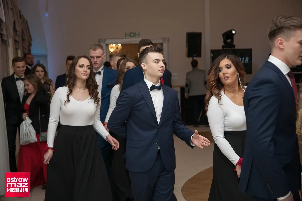 Studniówka Ekonomika 2018 (zdjęcia, wideo)