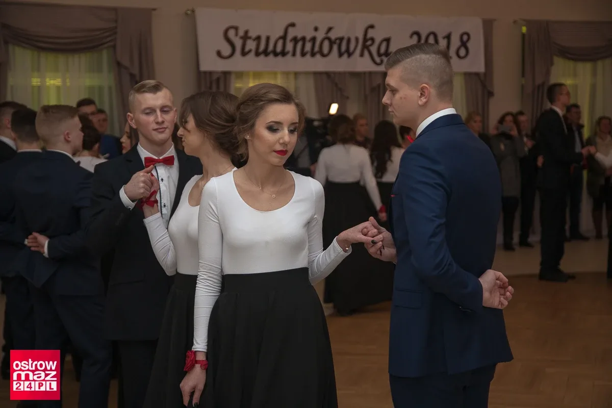 Studniówka Ekonomika 2018 (zdjęcia, wideo)