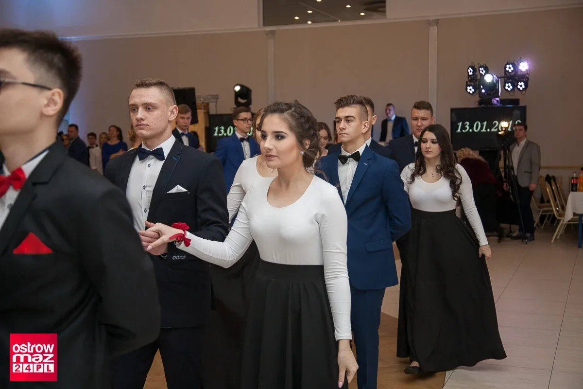 Studniówka Ekonomika 2018 (zdjęcia, wideo)
