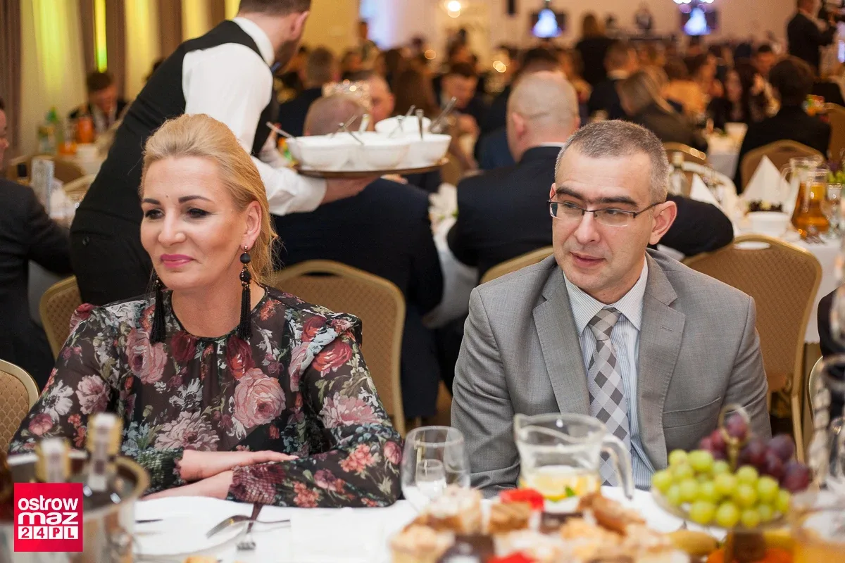 Studniówka Ekonomika 2018 (zdjęcia, wideo)