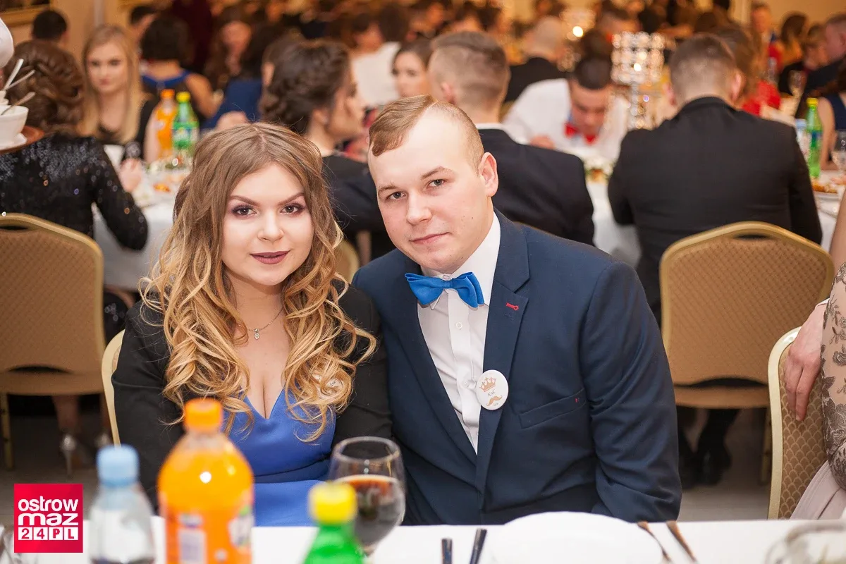 Studniówka Ekonomika 2018 (zdjęcia, wideo)