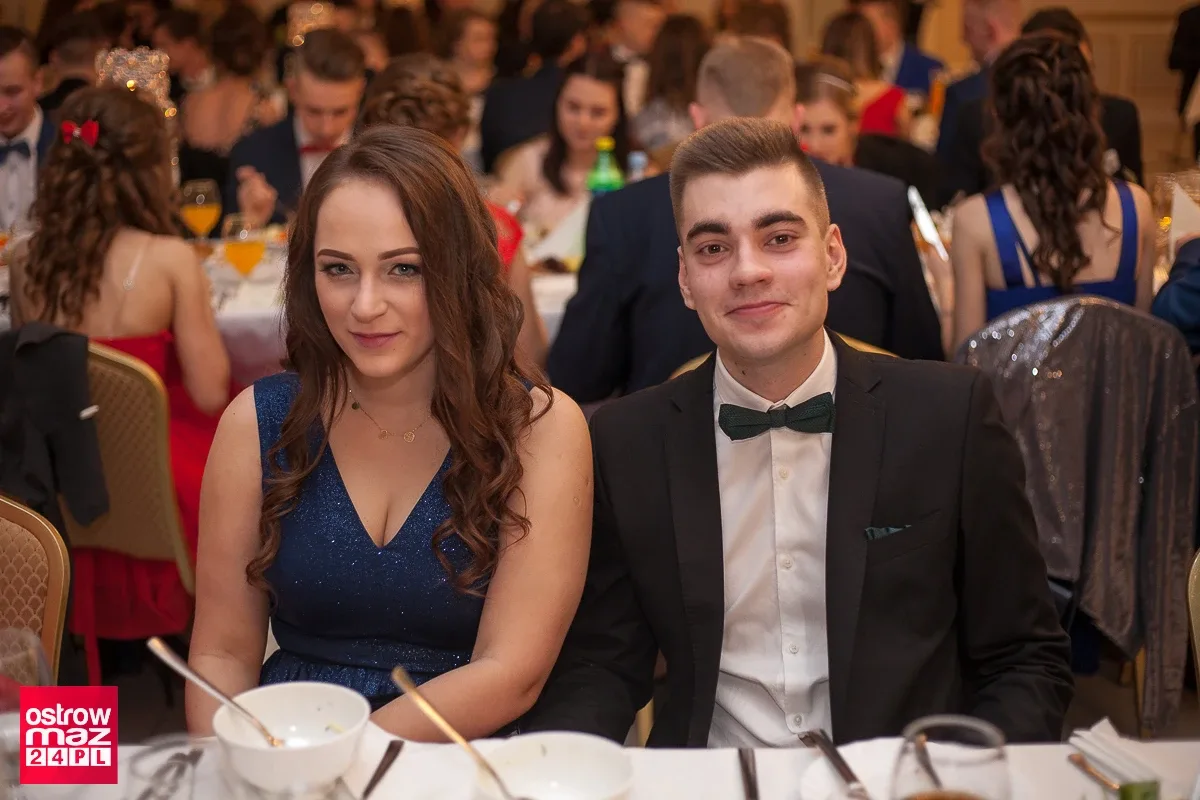 Studniówka Ekonomika 2018 (zdjęcia, wideo)