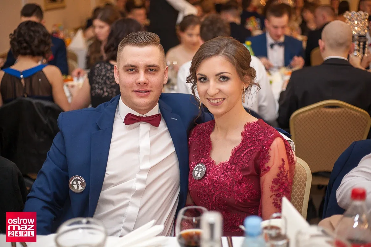 Studniówka Ekonomika 2018 (zdjęcia, wideo)