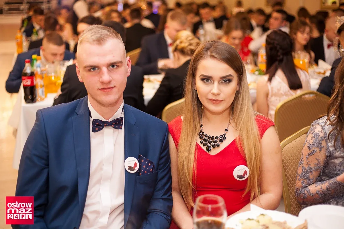 Studniówka Ekonomika 2018 (zdjęcia, wideo)