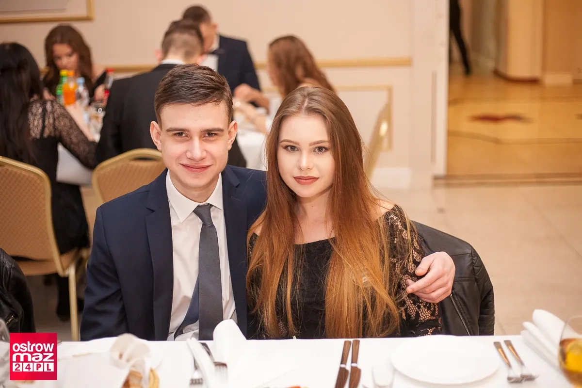 Studniówka Ekonomika 2018 (zdjęcia, wideo)