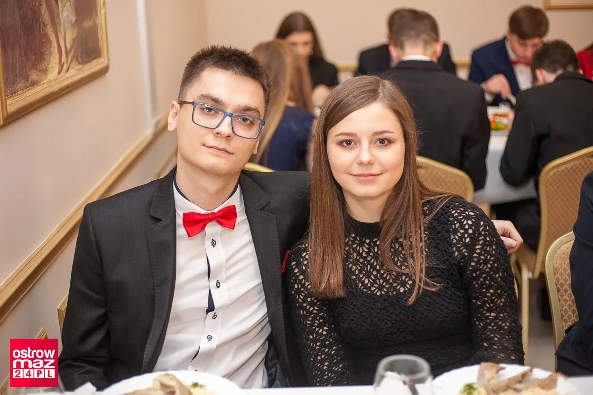 Studniówka Ekonomika 2018 (zdjęcia, wideo)