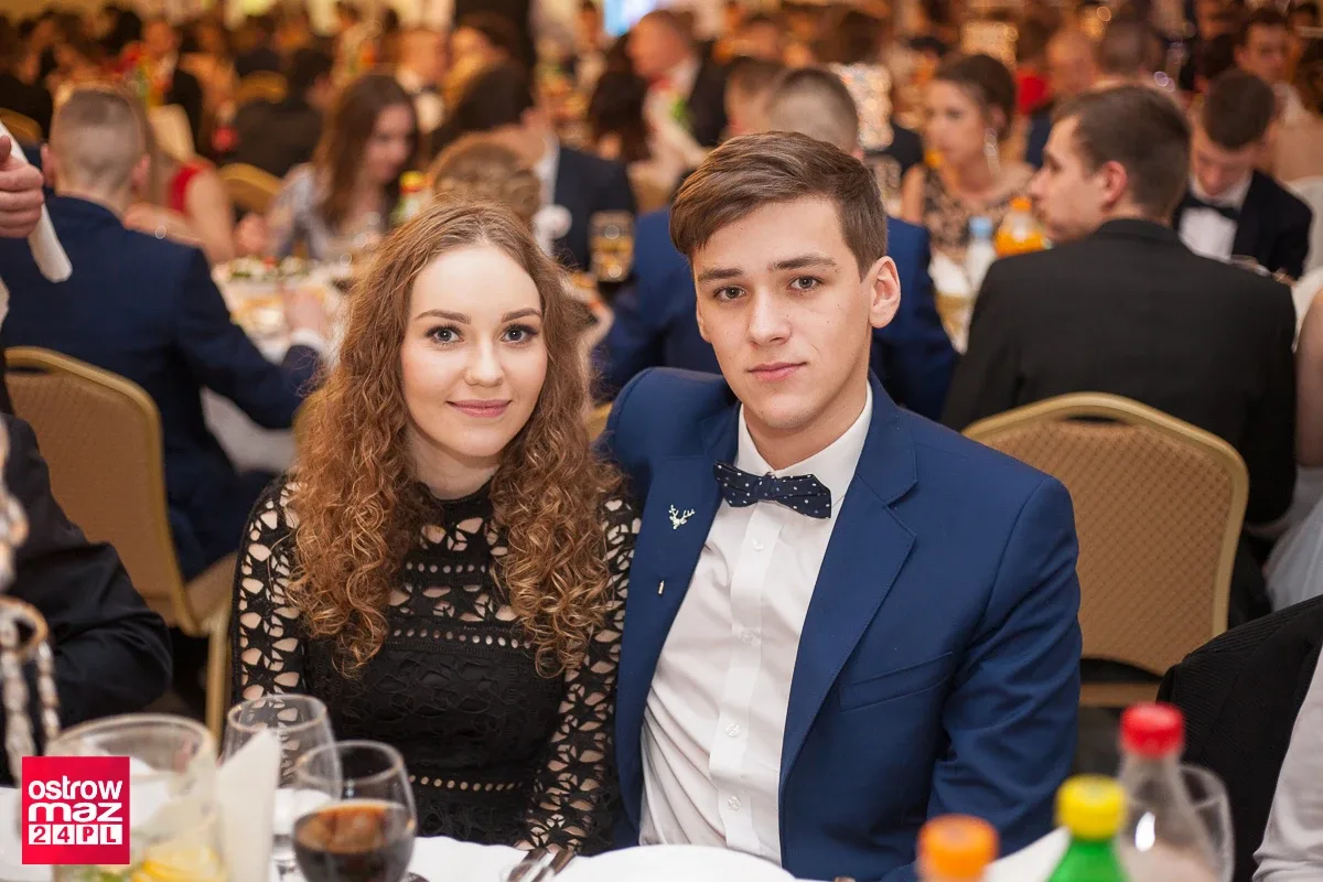 Studniówka Ekonomika 2018 (zdjęcia, wideo)