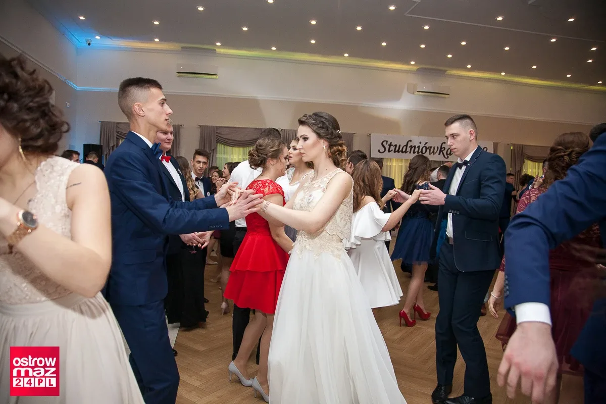 Studniówka Ekonomika 2018 (zdjęcia, wideo)