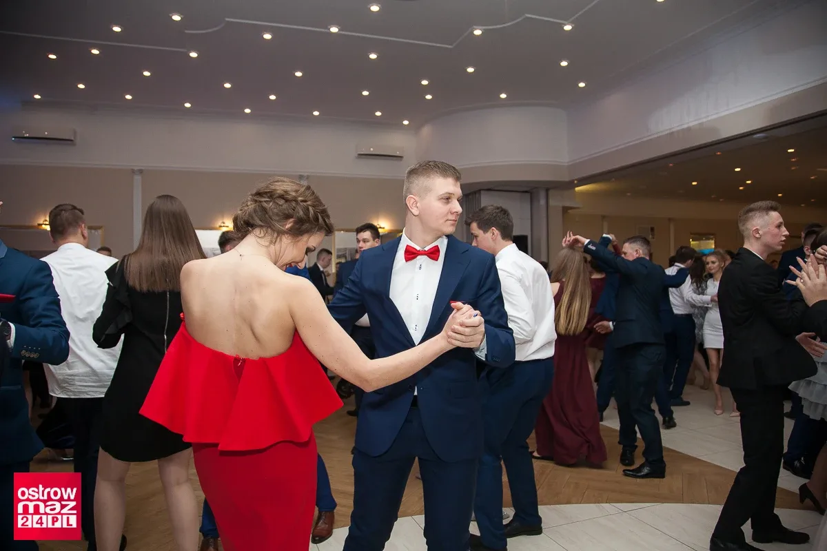Studniówka Ekonomika 2018 (zdjęcia, wideo)