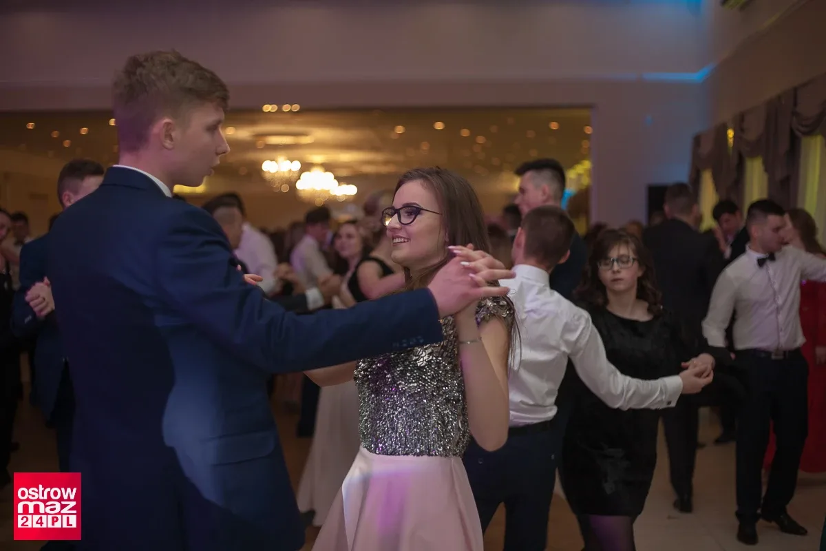 Studniówka Ekonomika 2018 (zdjęcia, wideo)