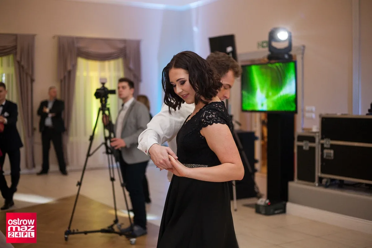 Studniówka Ekonomika 2018 (zdjęcia, wideo)