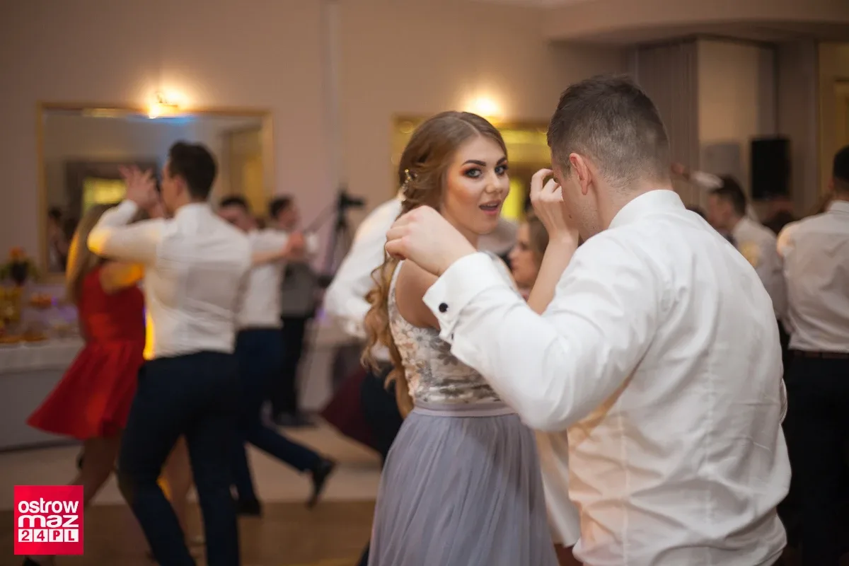 Studniówka Ekonomika 2018 (zdjęcia, wideo)