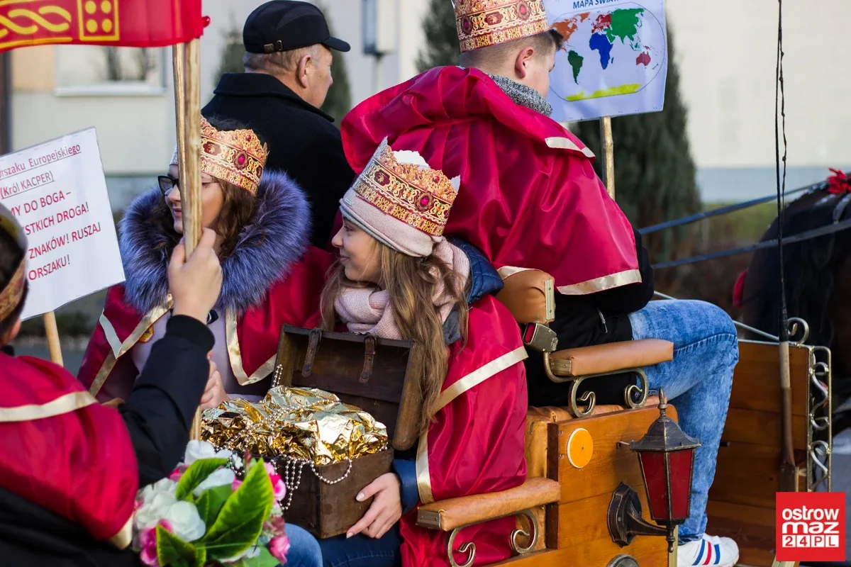 Ulicami Wąsewa przeszedł Orszak Trzech Króli (zdjęcia, wideo)