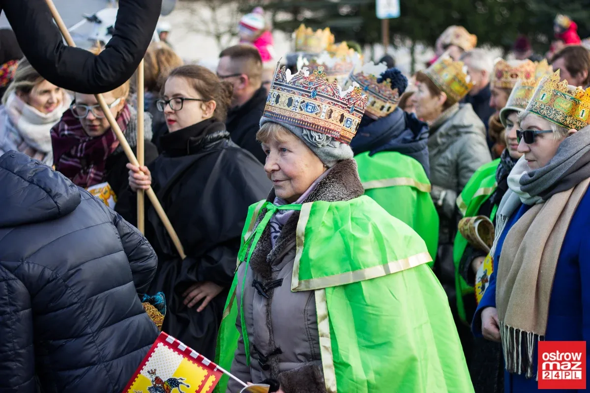 Ulicami Wąsewa przeszedł Orszak Trzech Króli (zdjęcia, wideo)