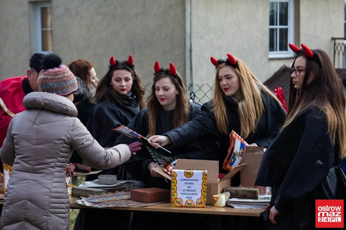 Ulicami Wąsewa przeszedł Orszak Trzech Króli (zdjęcia, wideo)