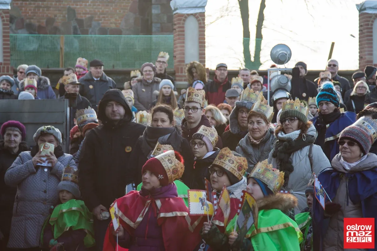 Ulicami Wąsewa przeszedł Orszak Trzech Króli (zdjęcia, wideo)