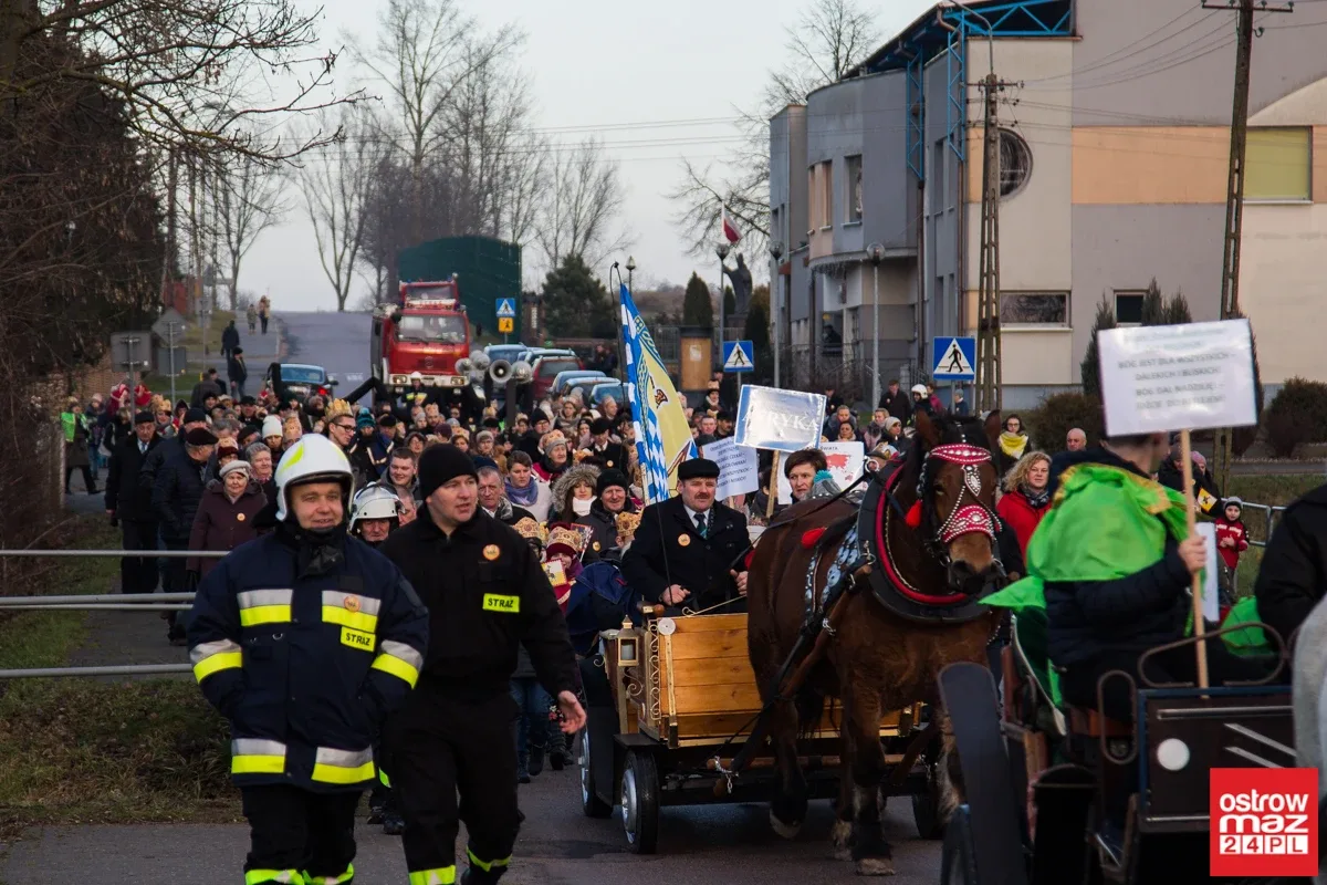 Ulicami Wąsewa przeszedł Orszak Trzech Króli (zdjęcia, wideo)