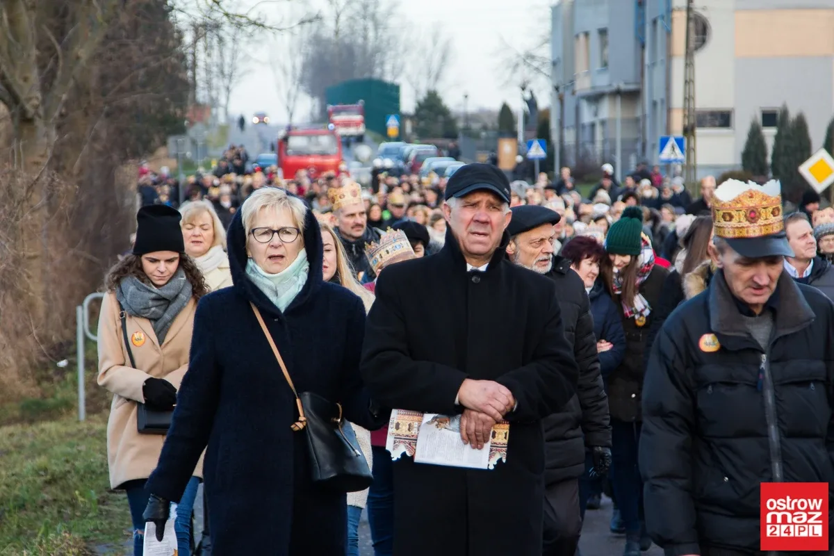 Ulicami Wąsewa przeszedł Orszak Trzech Króli (zdjęcia, wideo)