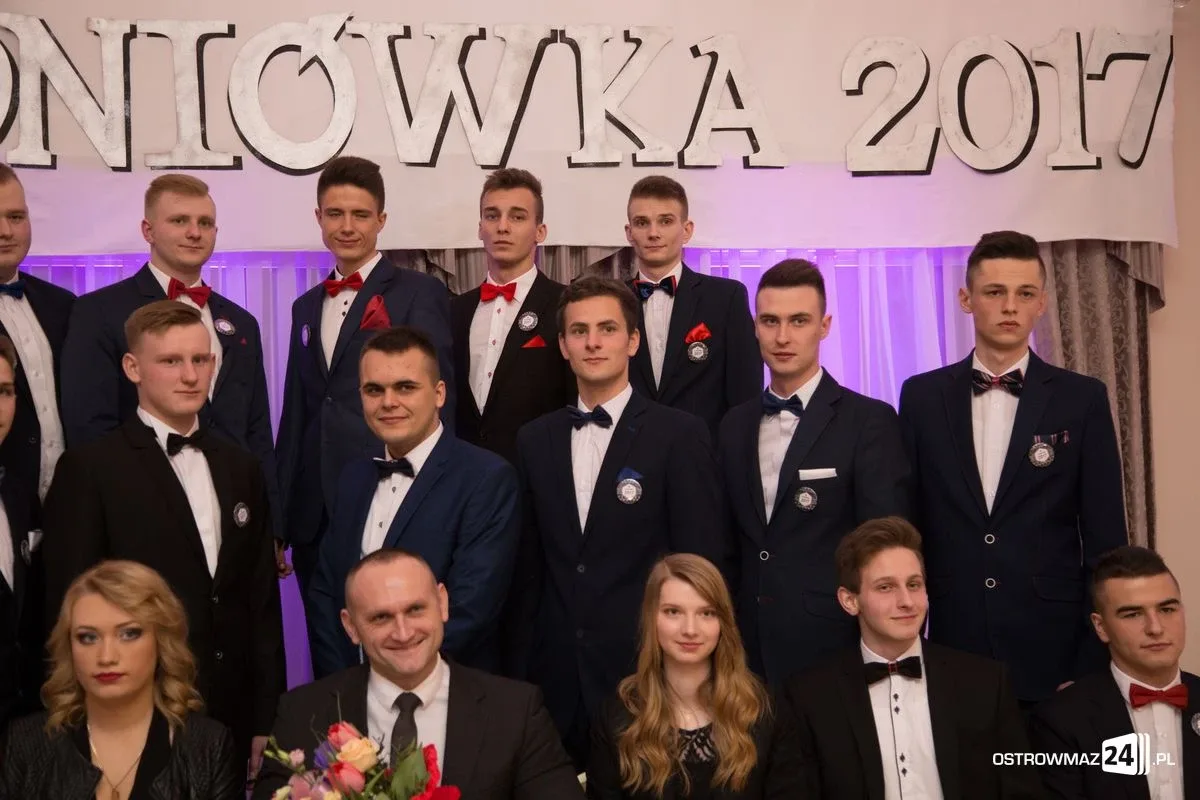Przeżyj to jeszcze raz - Studniówka Ekonomika 2017