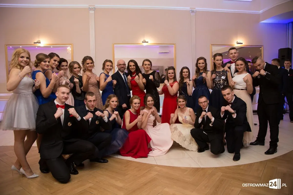 Przeżyj to jeszcze raz - Studniówka Ekonomika 2017