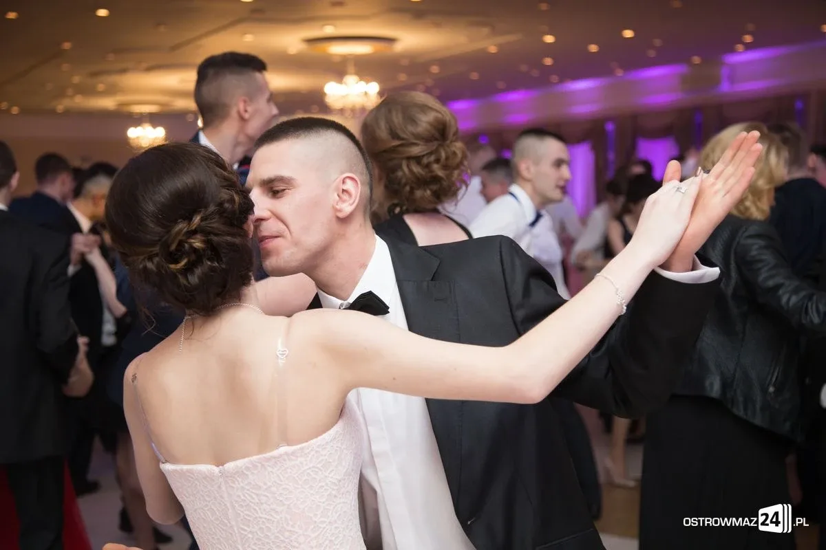 Przeżyj to jeszcze raz - Studniówka Ekonomika 2017