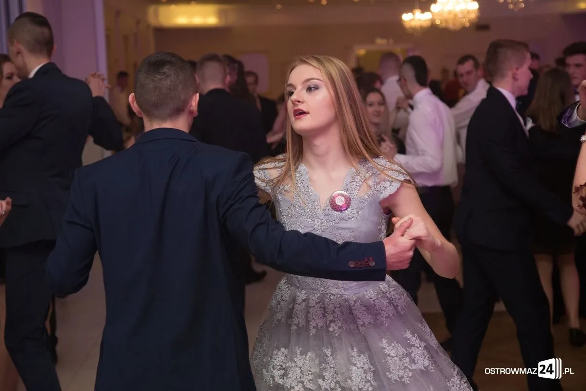 Przeżyj to jeszcze raz - Studniówka Ekonomika 2017