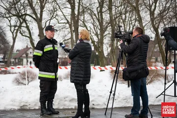 Pokaz ratownictwa lodowego w wykonaniu strażaków (zdjęcia, wideo)
