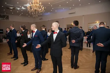 Studniówka Ekonomika 2018 (zdjęcia, wideo)