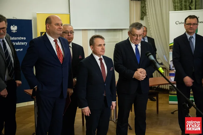 Umowa na budowę odcinka S61 Ostrów-Łomża podpisana (zdjęcia, wideo)