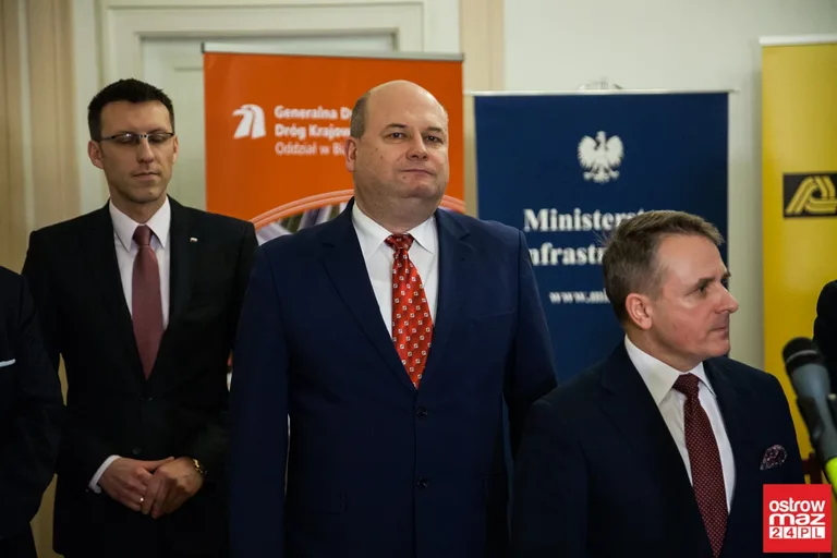 Umowa na budowę odcinka S61 Ostrów-Łomża podpisana (zdjęcia, wideo)
