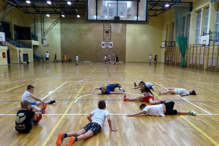 Feryjny obóz sportowy uczniów "dwójki" (zdjęcia)