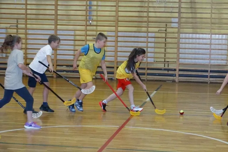 Feryjny obóz sportowy uczniów "dwójki" (zdjęcia)