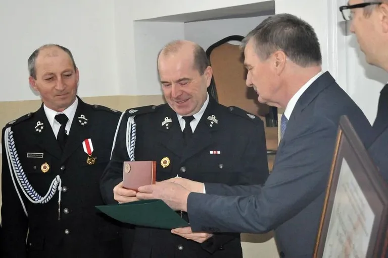 OSP Stara Ruskołęka z medalem Pro Masovia (zdjęcia)