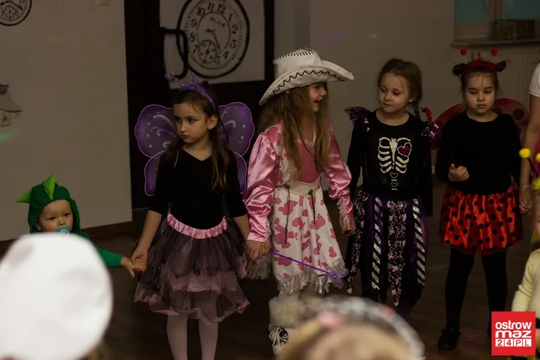 Bal karnawałowy w MDK (zdjęcia, wideo)