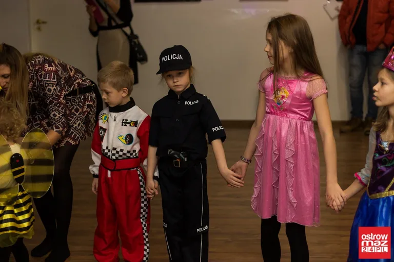 Bal karnawałowy w MDK (zdjęcia, wideo)