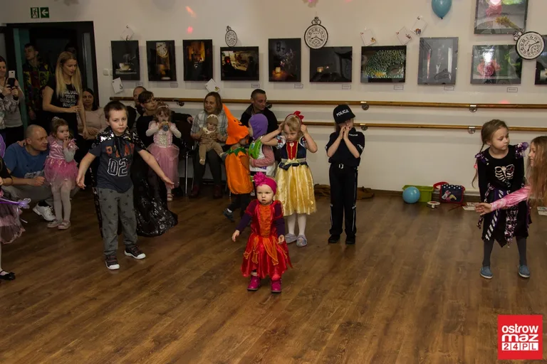 Bal karnawałowy w MDK (zdjęcia, wideo)