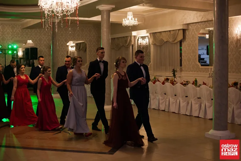 Studniówka ZS w Małkini Górnej (zdjęcia, wideo)