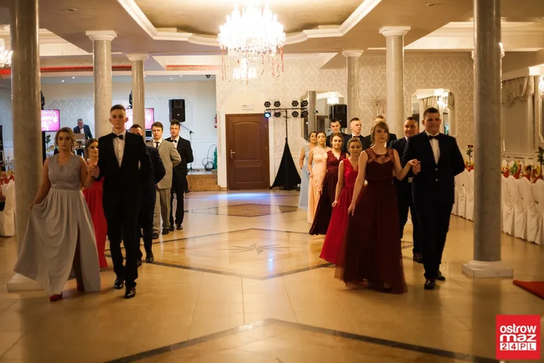 Studniówka ZS w Małkini Górnej (zdjęcia, wideo)