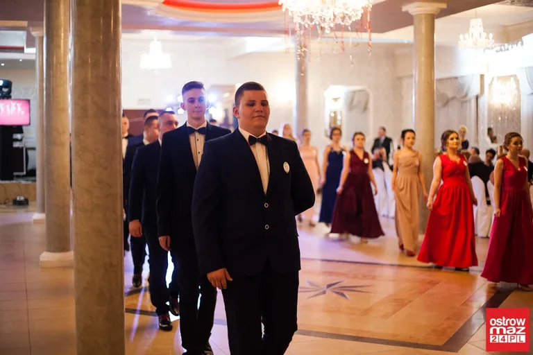 Studniówka ZS w Małkini Górnej (zdjęcia, wideo)