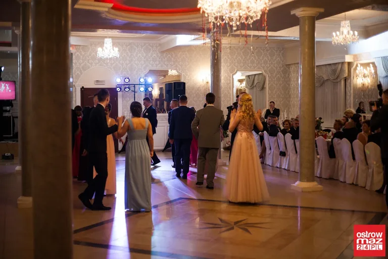 Studniówka ZS w Małkini Górnej (zdjęcia, wideo)