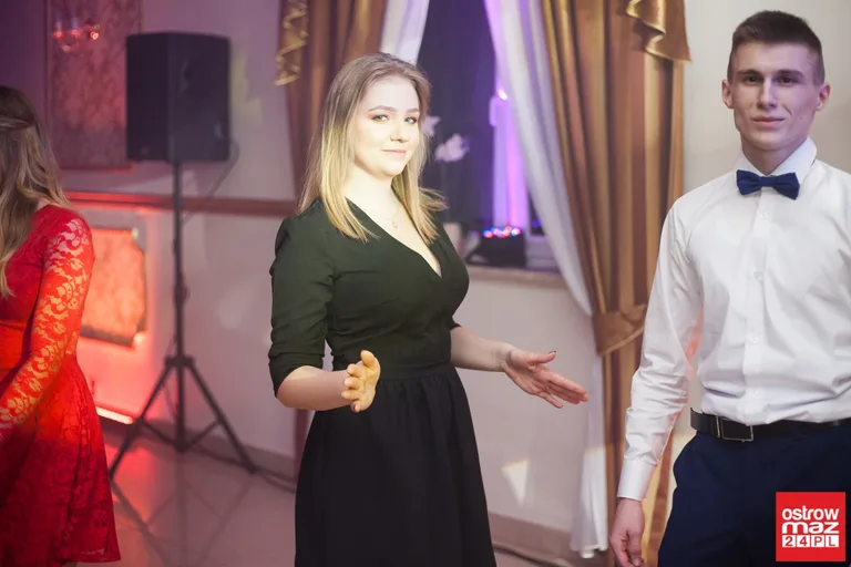 Studniówka ZS CKR w Starym Lubiejewie (zdjęcia, wideo)