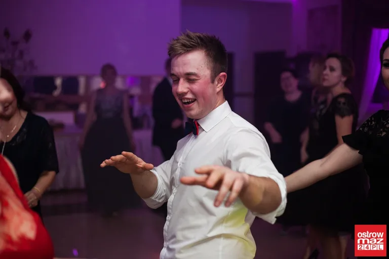 Studniówka ZS CKR w Starym Lubiejewie (zdjęcia, wideo)