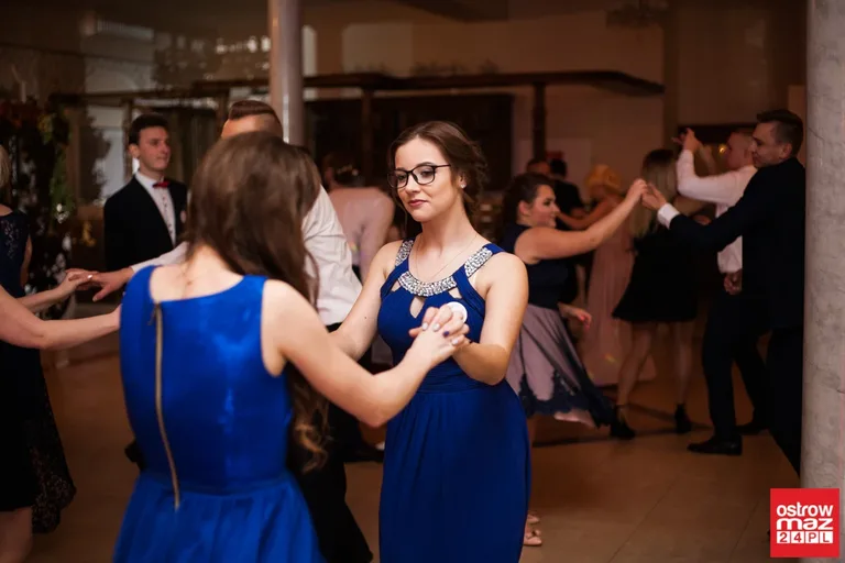 Studniówka ZS w Małkini Górnej (zdjęcia, wideo)