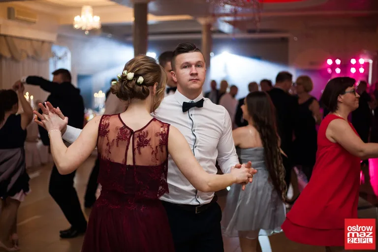 Studniówka ZS w Małkini Górnej (zdjęcia, wideo)