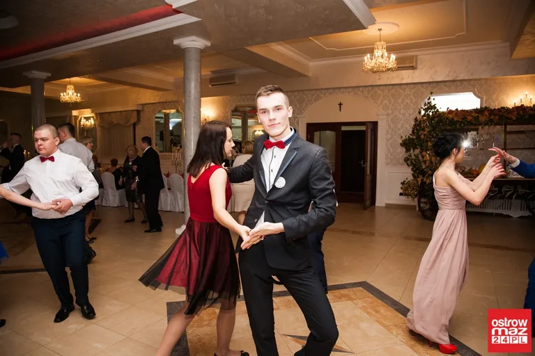 Studniówka ZS w Małkini Górnej (zdjęcia, wideo)