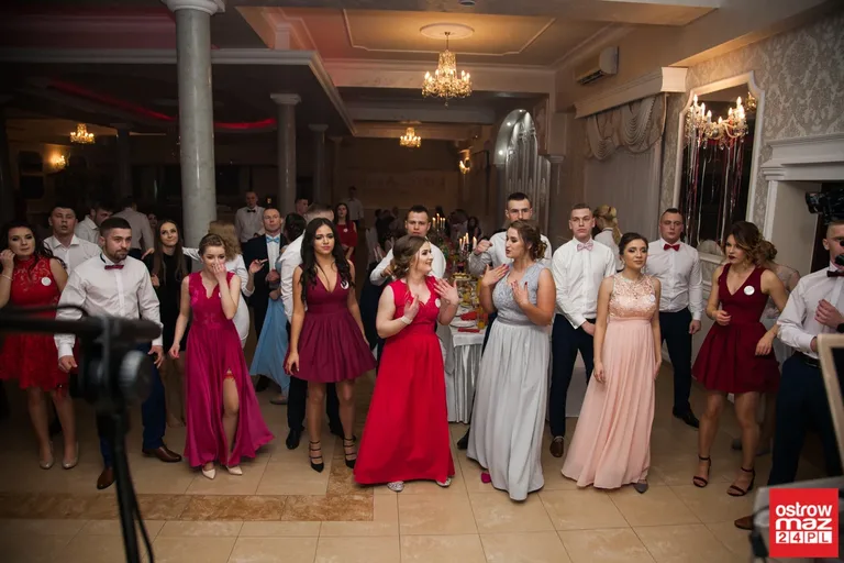 Studniówka ZS w Małkini Górnej (zdjęcia, wideo)