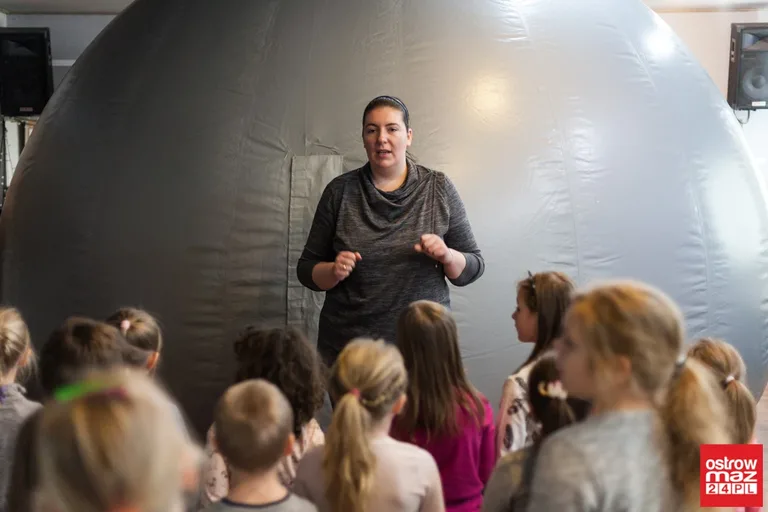 Mobilne planetarium w MDK (zdjęcia, wideo)