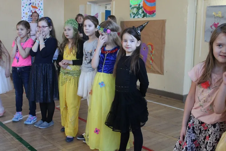 Zabawa karnawałowa w "jedynce" (zdjęcia)